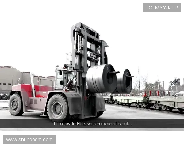 拉波尔塔竞选现场开叉车升叉秀