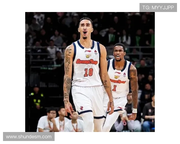 广东大胜四川终结30连败 萨姆纳22分引领